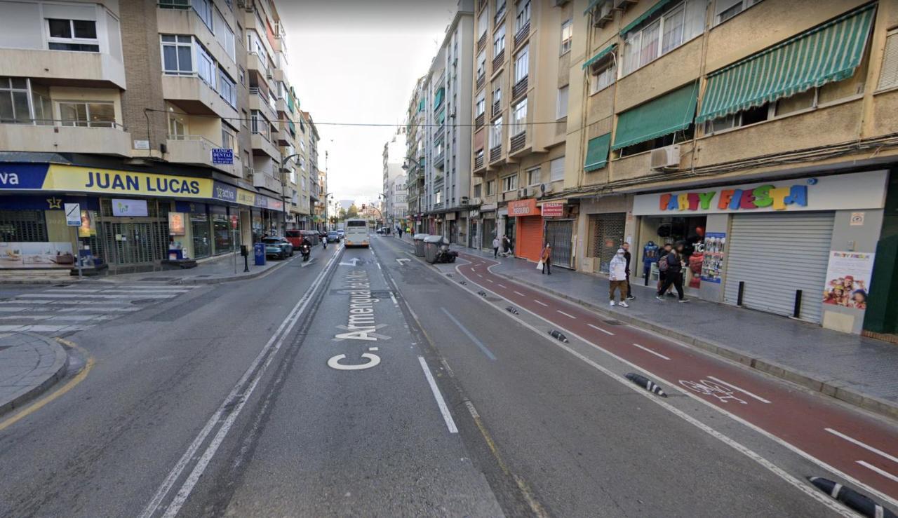 Holidays2Malaga 2 Bedroom Armengual De La Mota Close Shopping Center Kültér fotó